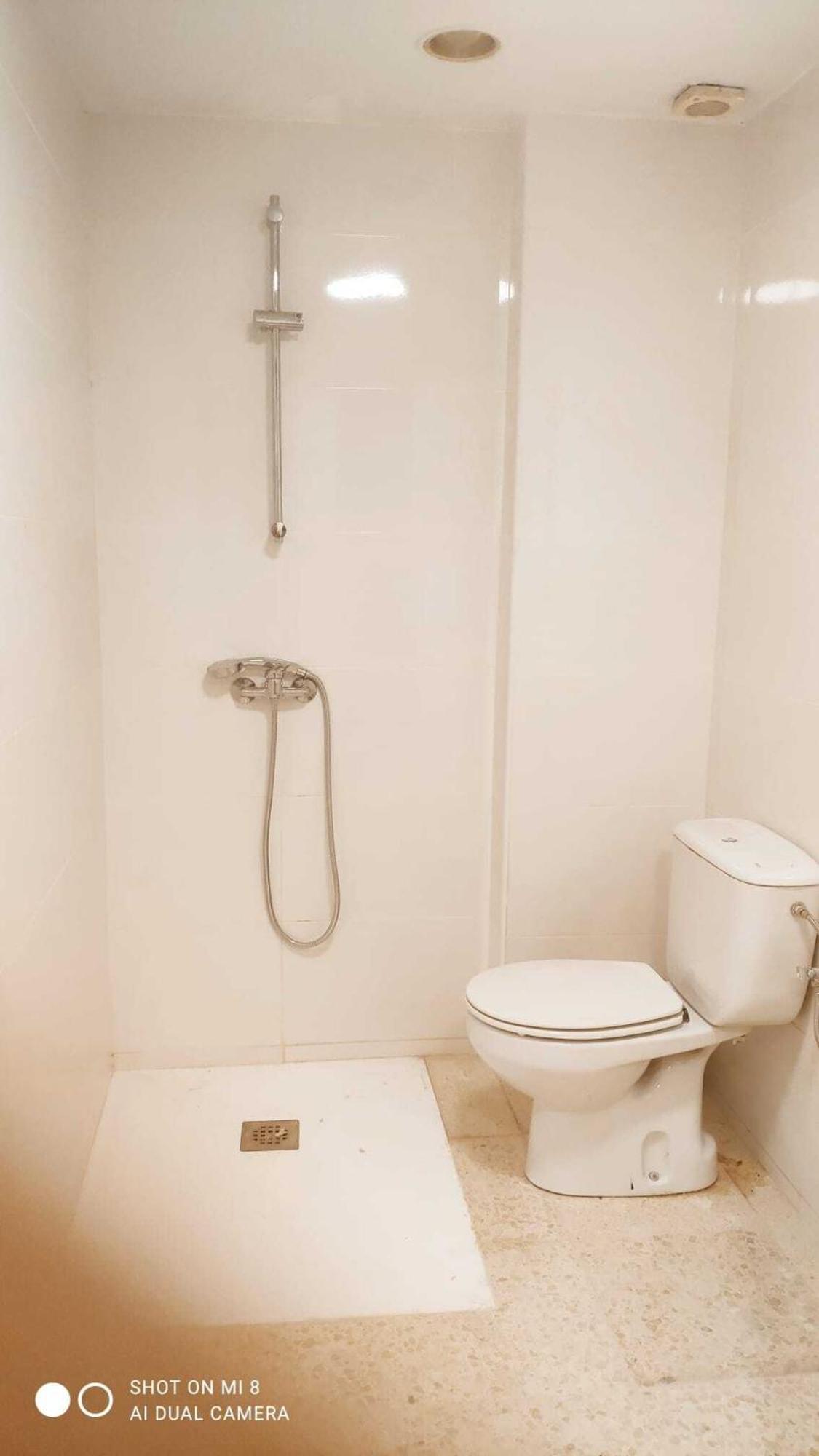Hostal Estudios บาดาโลนา ภายนอก รูปภาพ