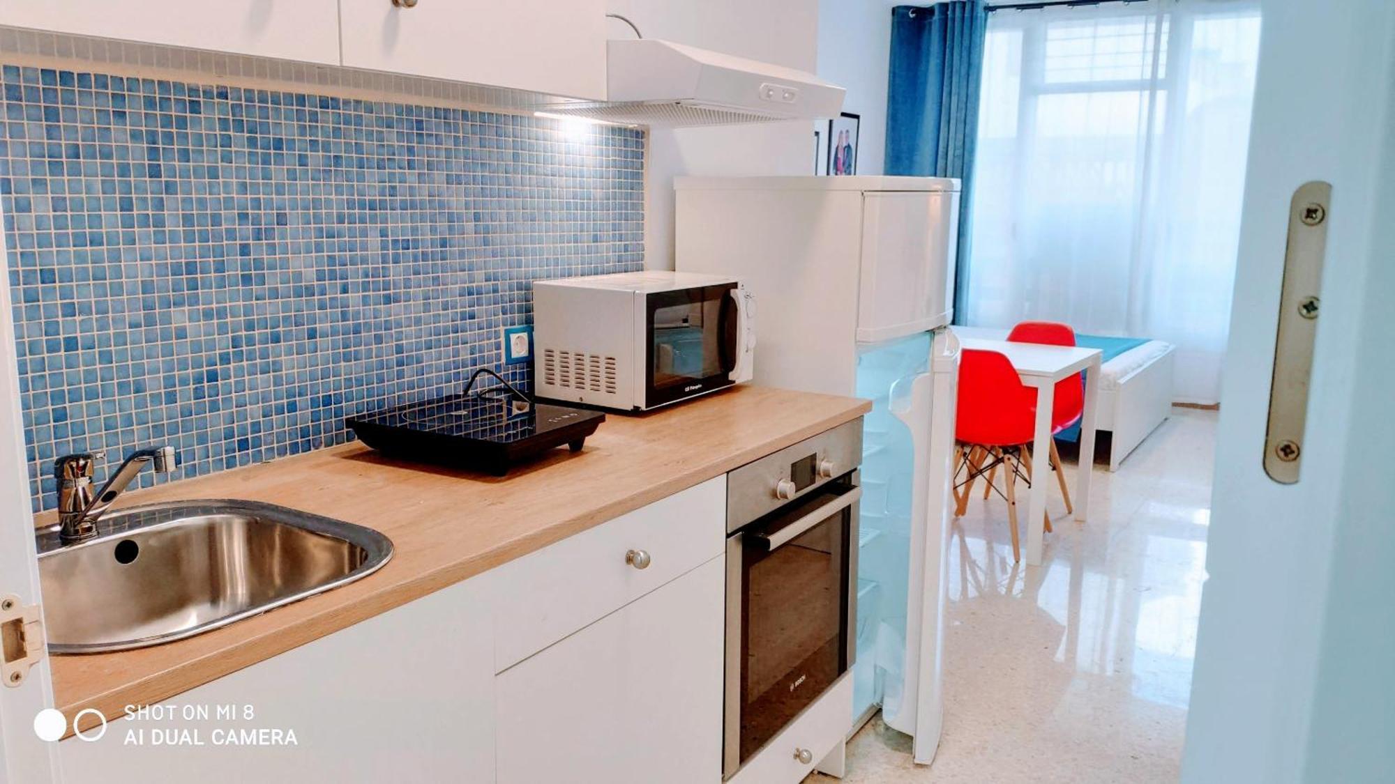 Hostal Estudios บาดาโลนา ภายนอก รูปภาพ